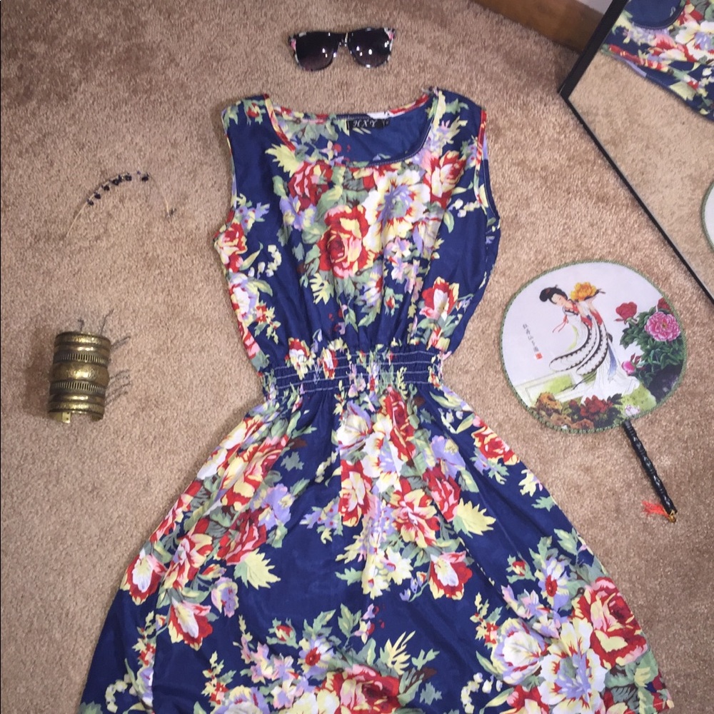 💐Spring Dress💐 - Picture 2 of 2